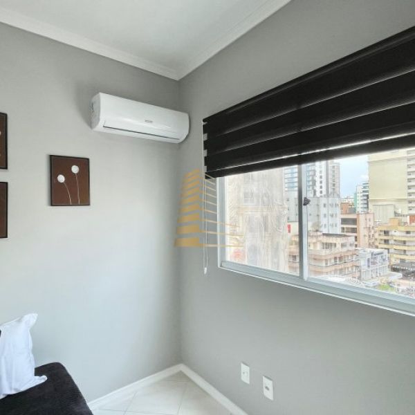 3 Quartos Frente Av. Nereu Ramos