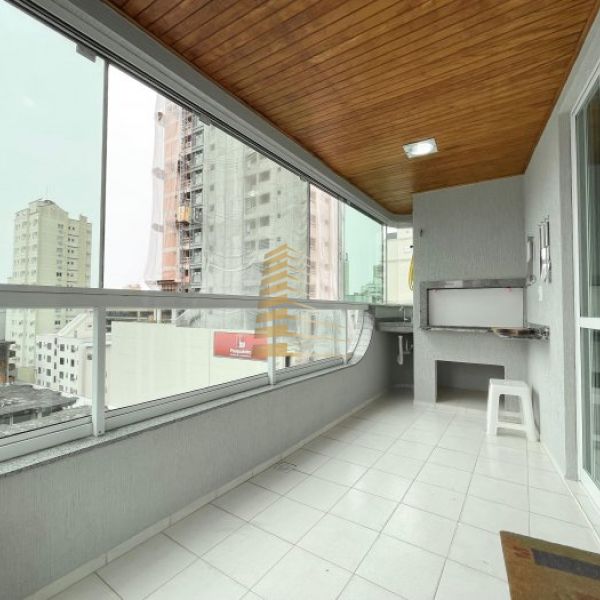 3 Quartos Frente Av. Nereu Ramos