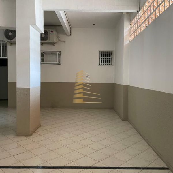 3 Quartos Frente Av. Nereu Ramos