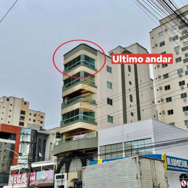 3 Quartos Frente Av. Nereu Ramos