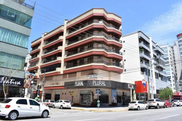 COBERTURA DUPLEX - 04 QUARTOS, SENDO 01 SU�TE 