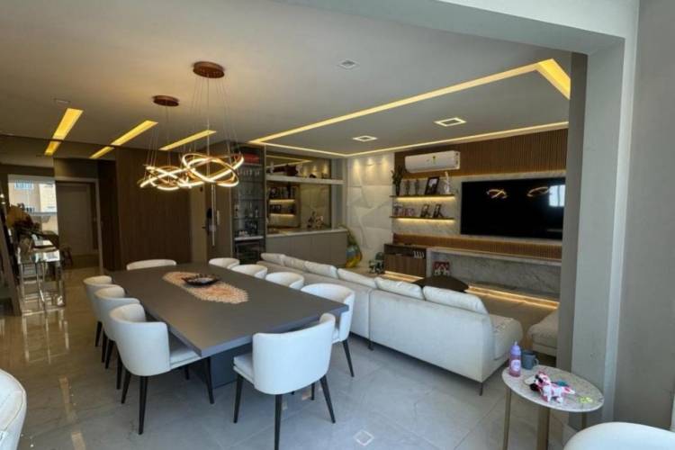 APARTAMENTO 4 SU�TES - 188m� - FRENTE SUL